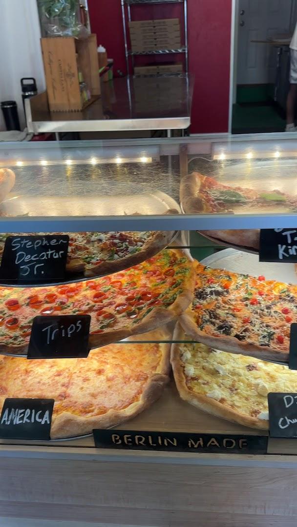 The Cap'ns Slice